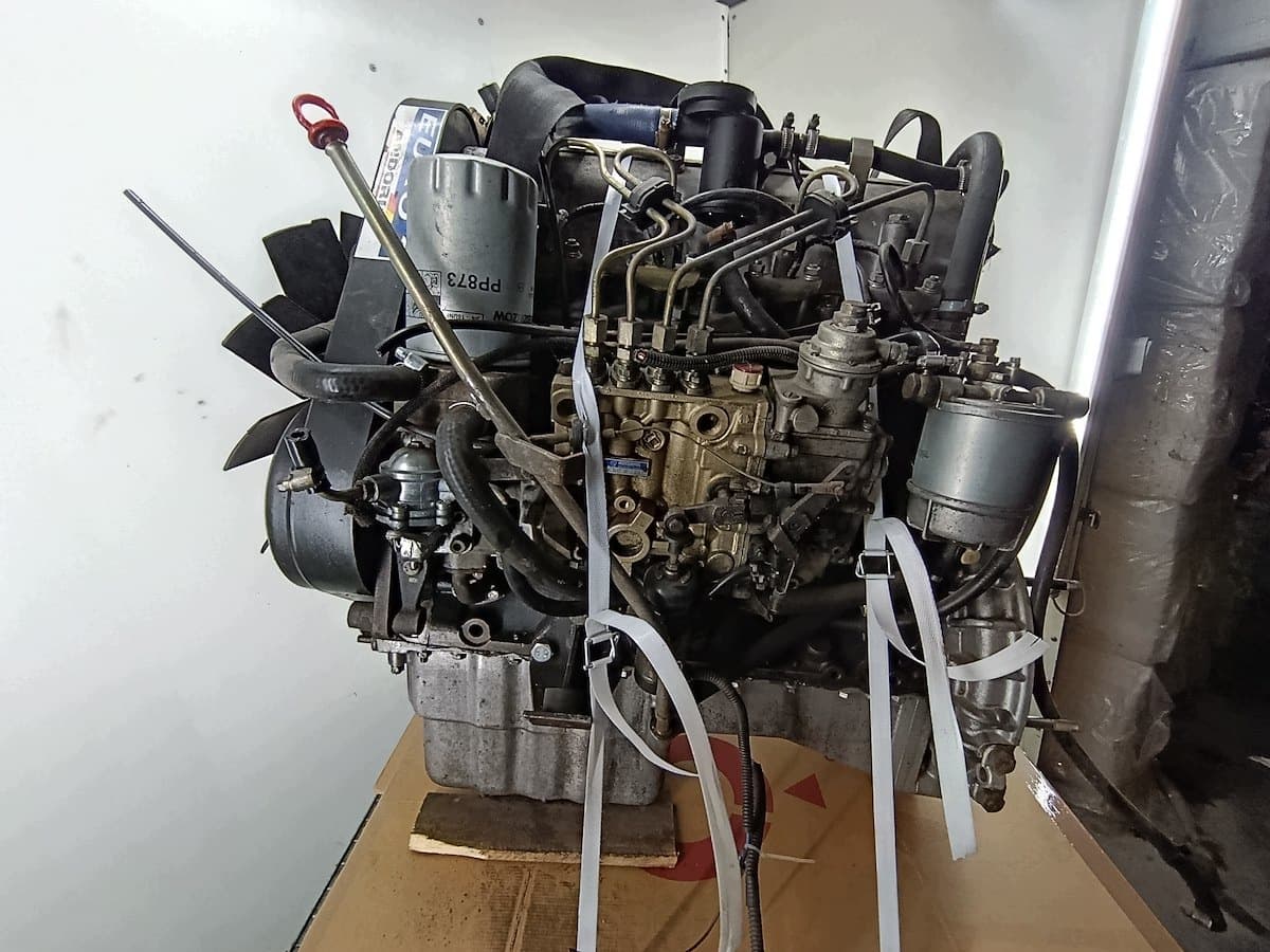 Moteur 4CT90-1 pour Daewoo