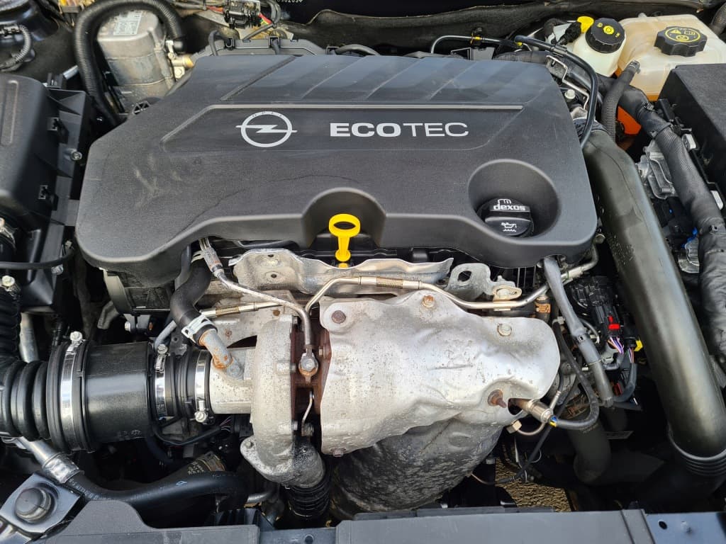 Moteur B 20 DTH pour Opel Insignia