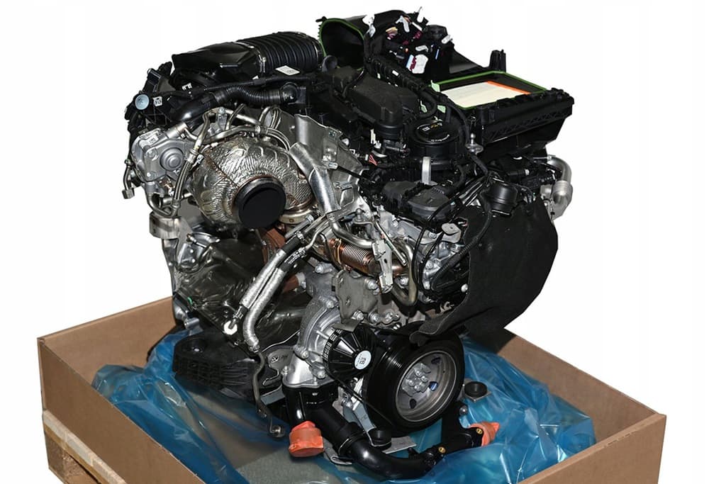 Moteur M 254.920 pour Mercedes-Benz