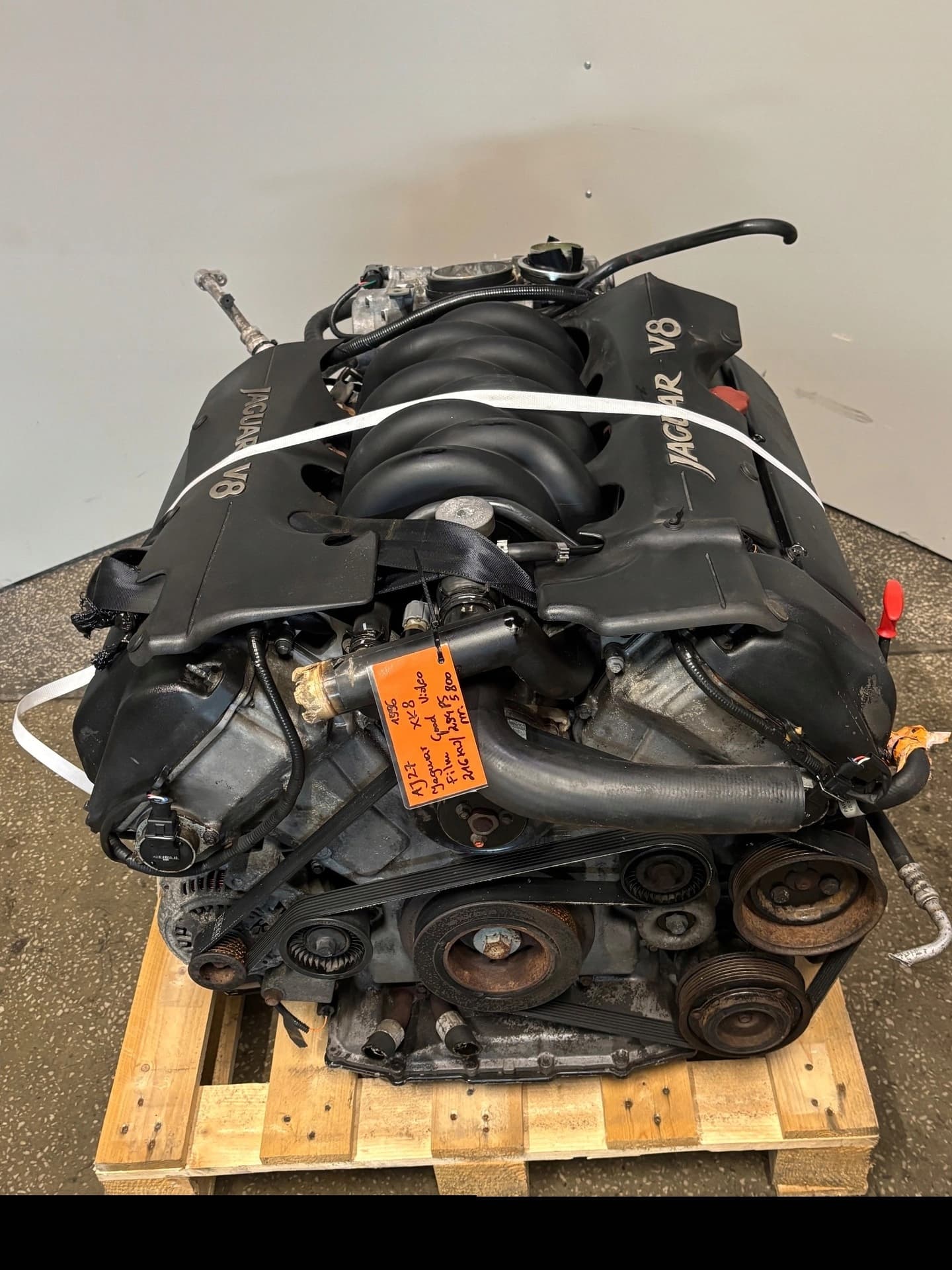 Moteur CE(AJ27) pour Jaguar
