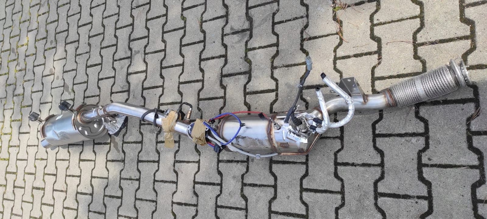 Moteur 8140.61.240 pour Renault Trafic
