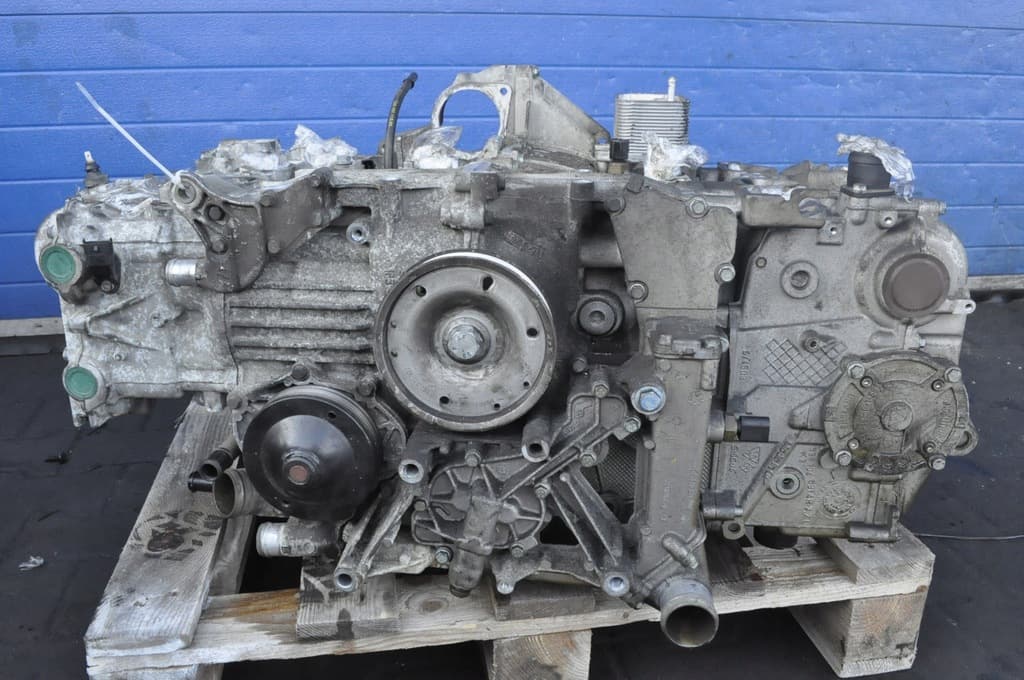 Moteur M 96.23 pour Porsche