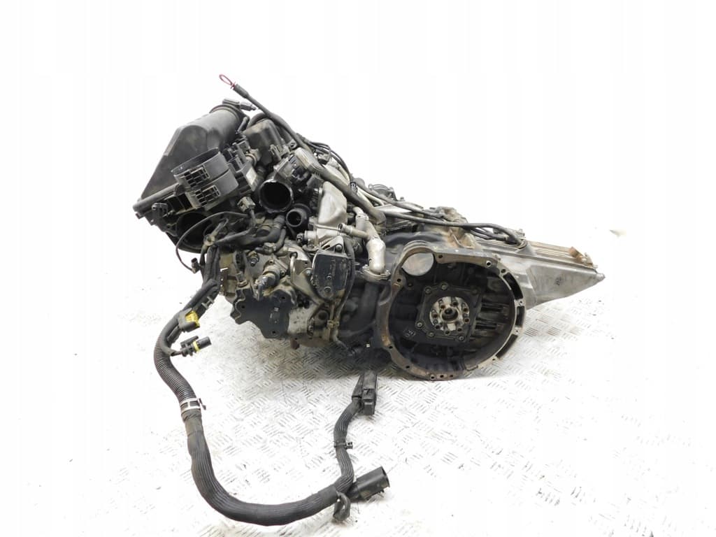 Moteur OM 640.942 pour Mercedes-Benz