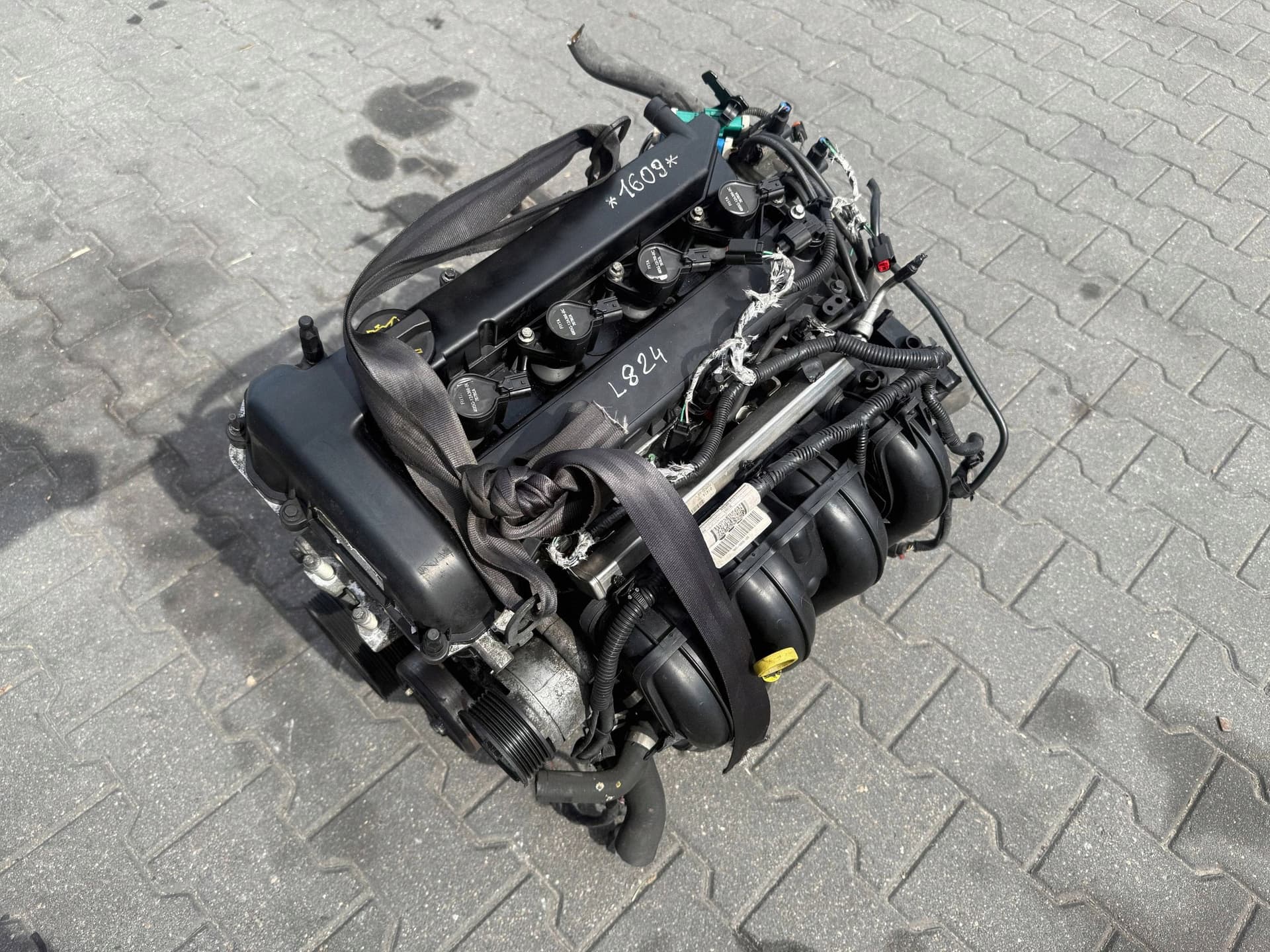 Moteur L8-VE pour Mazda