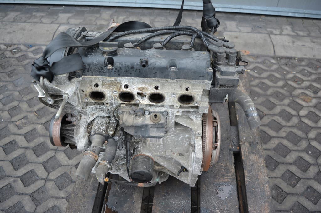 Moteur STJB pour Ford